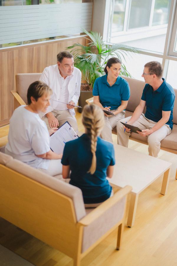 Nuria Gregori - Vitrea Gesundheit Österreich - artistspool.com